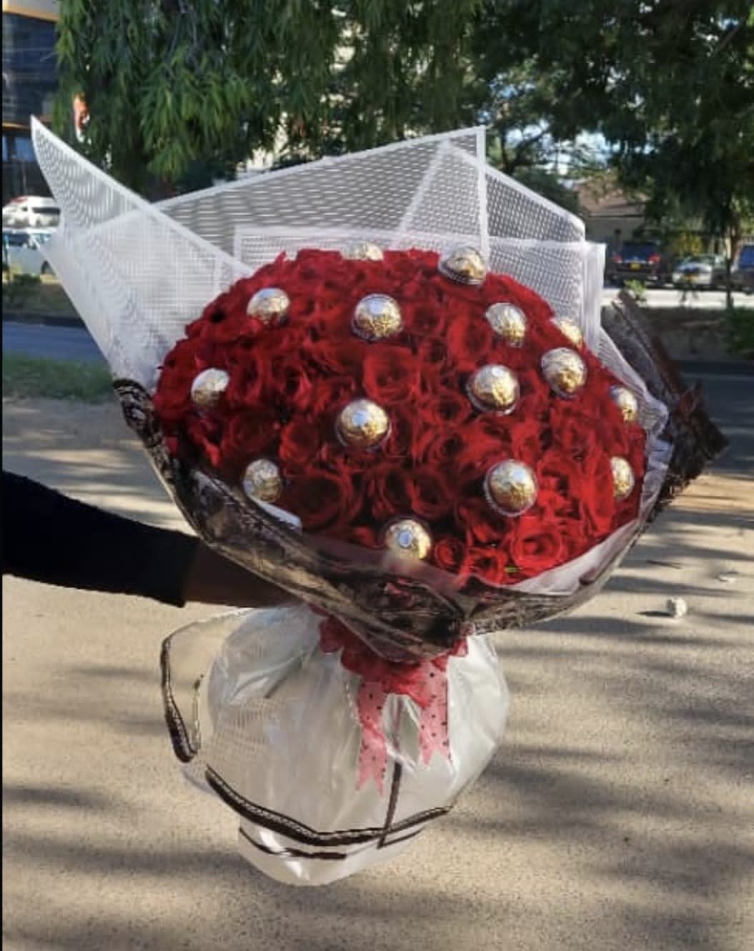 Love you red flower&ferrero rocher chocolate bouquet
