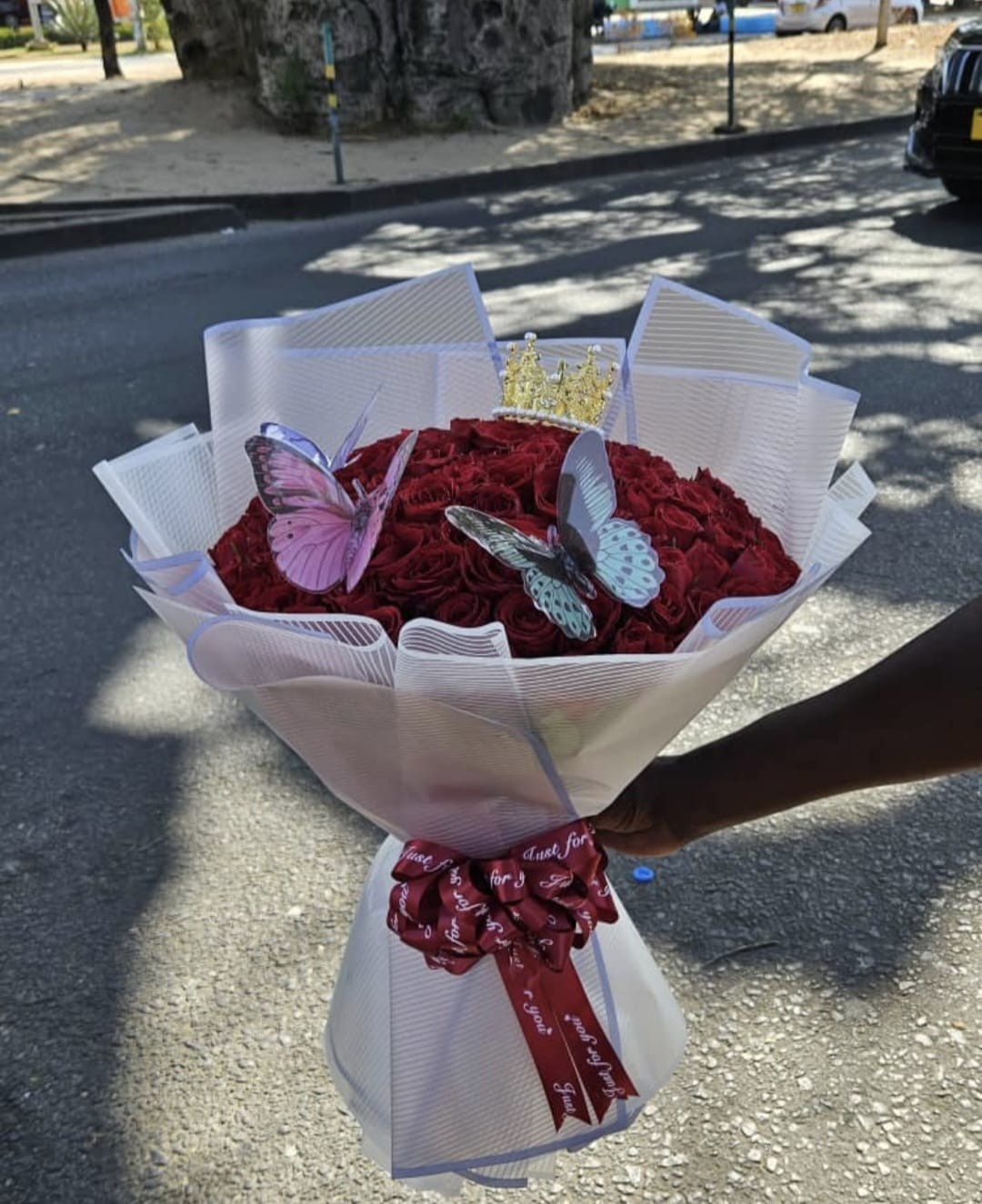 Sweet red roses