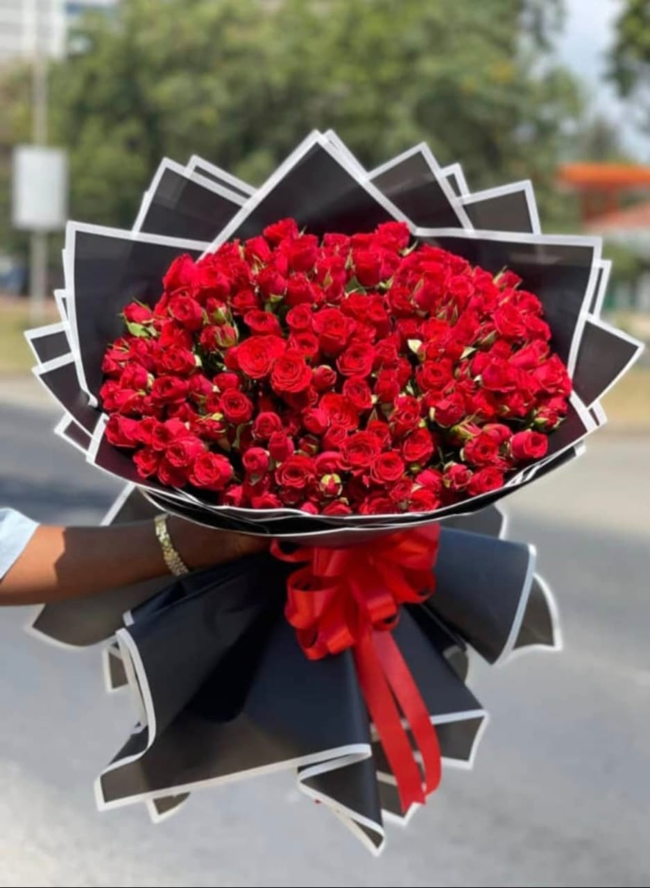 Will you be mine 100 stems spray roses