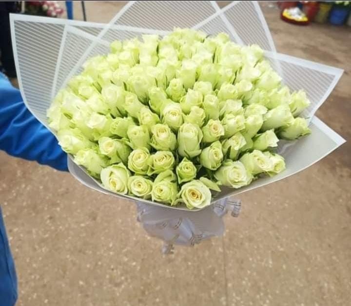 White Roses bouquet