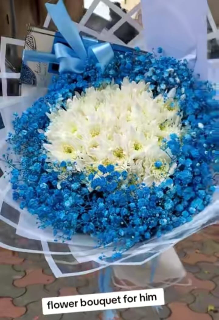 Tropical blue&white Mums bouquet