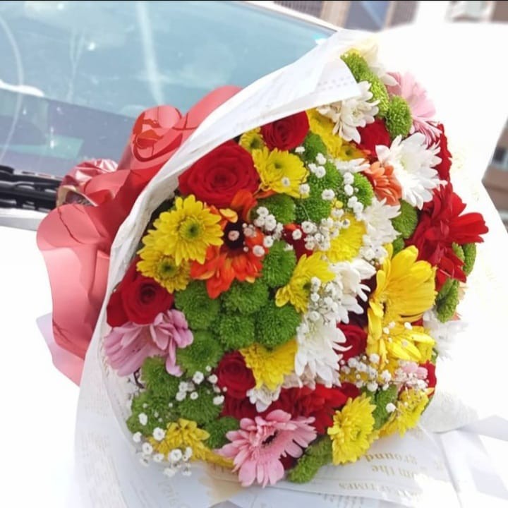 Tropical hand bouquet